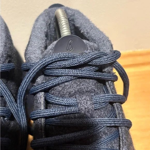 Allbirds Women's Wool Runner Size 9 - Picture 3 of 7